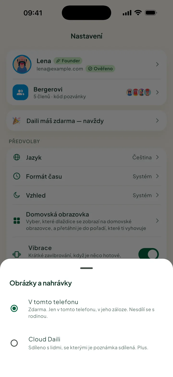 Obrázky a nahrávky, vybraná volba V tomto telefonu a pod ní Cloud Daili.