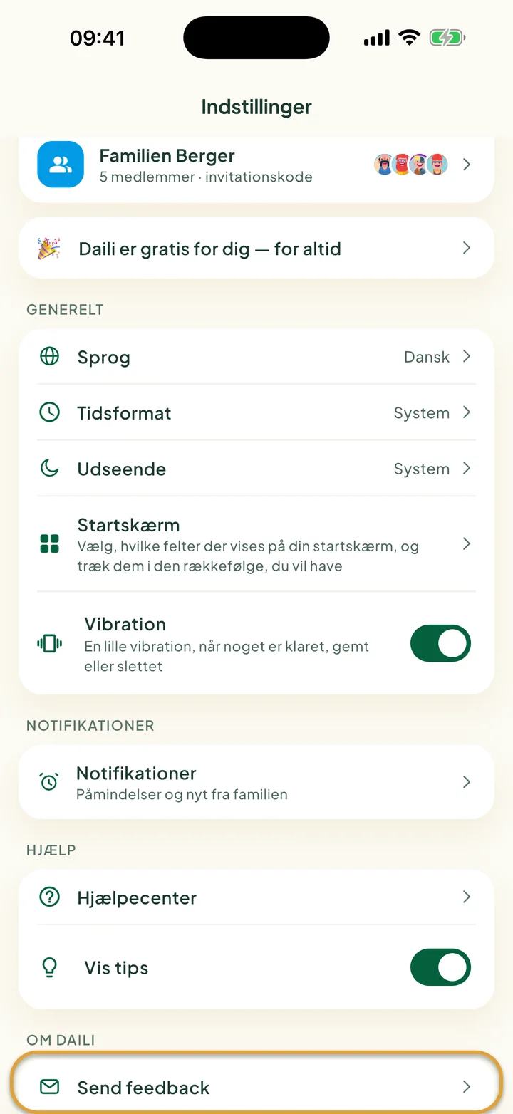 Skærmen Indstillinger. Send feedback under Om Daili er markeret med en cirkel.