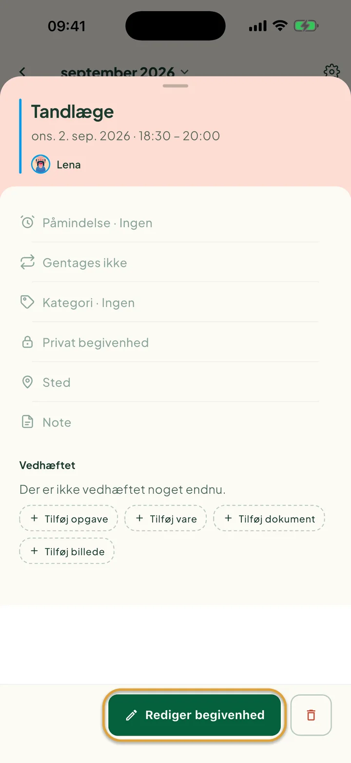 En begivenhed åbnet fra kalenderen. Knappen Rediger begivenhed er markeret med en cirkel, med sletteknappen ved siden af.