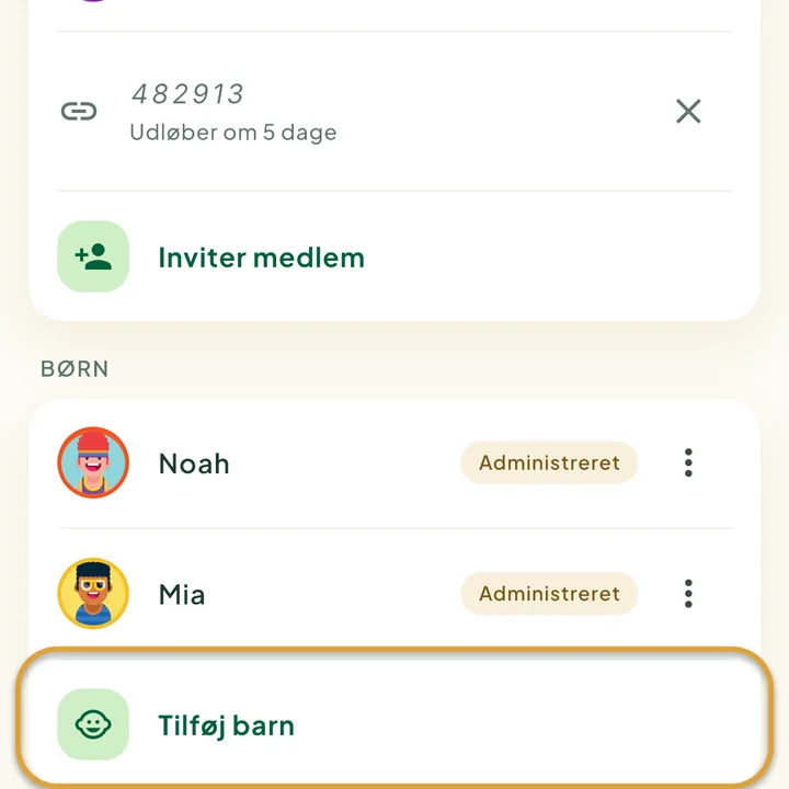 Afsnittet Børn på skærmen Familie med to børn. Rækken Tilføj barn er markeret med en cirkel.