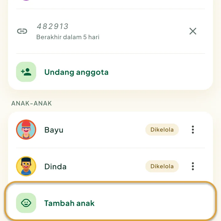Bagian Anak-anak di layar Keluarga dengan dua anak. Baris Tambah anak dilingkari.