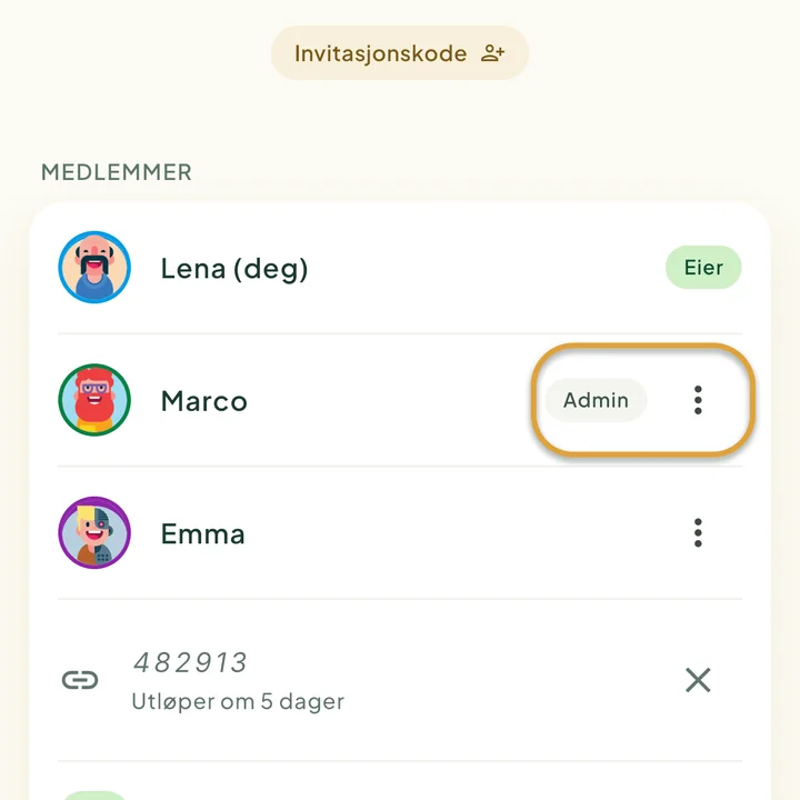 Medlemslisten på skjermen Familie med merkene Eier og Admin. Merket Admin og knappen ⋮ ved siden av Marco er ringet inn.