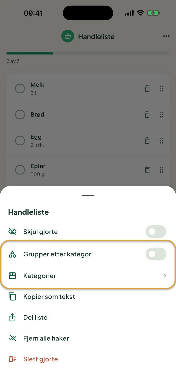 Menyen ⋯ i listen Handleliste. Bryteren Grupper etter kategori og raden Kategorier er ringet inn.