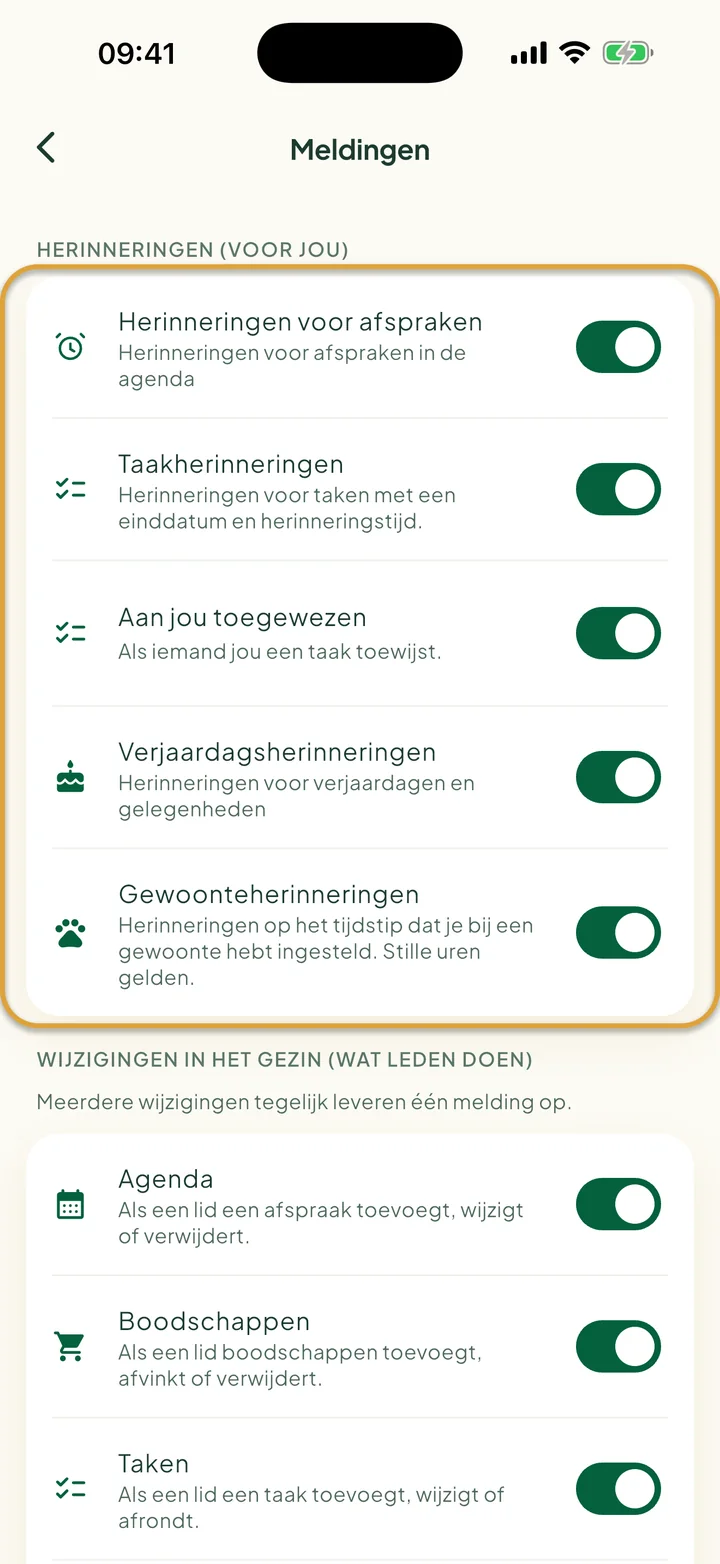 Het scherm Meldingen. De groep Herinneringen (voor jou) met de vijf schakelaars is omcirkeld.