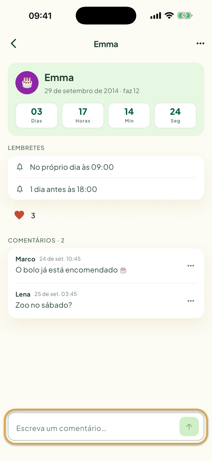 Um aniversário com um coração e dois comentários. O campo Escreva um comentário…, embaixo, está circulado.