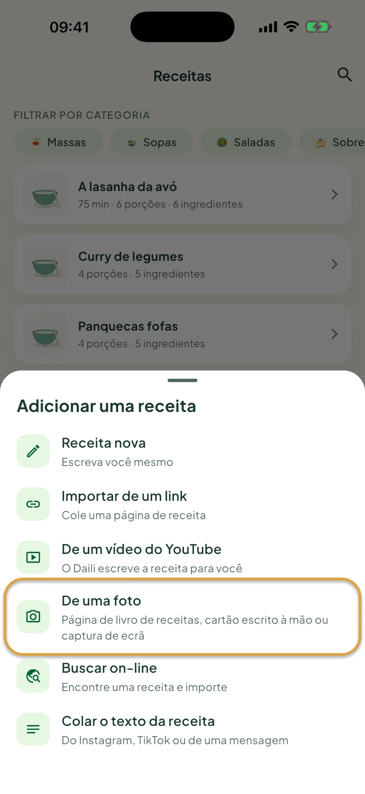 A tela Receitas com o menu + aberto. De uma foto está circulado.