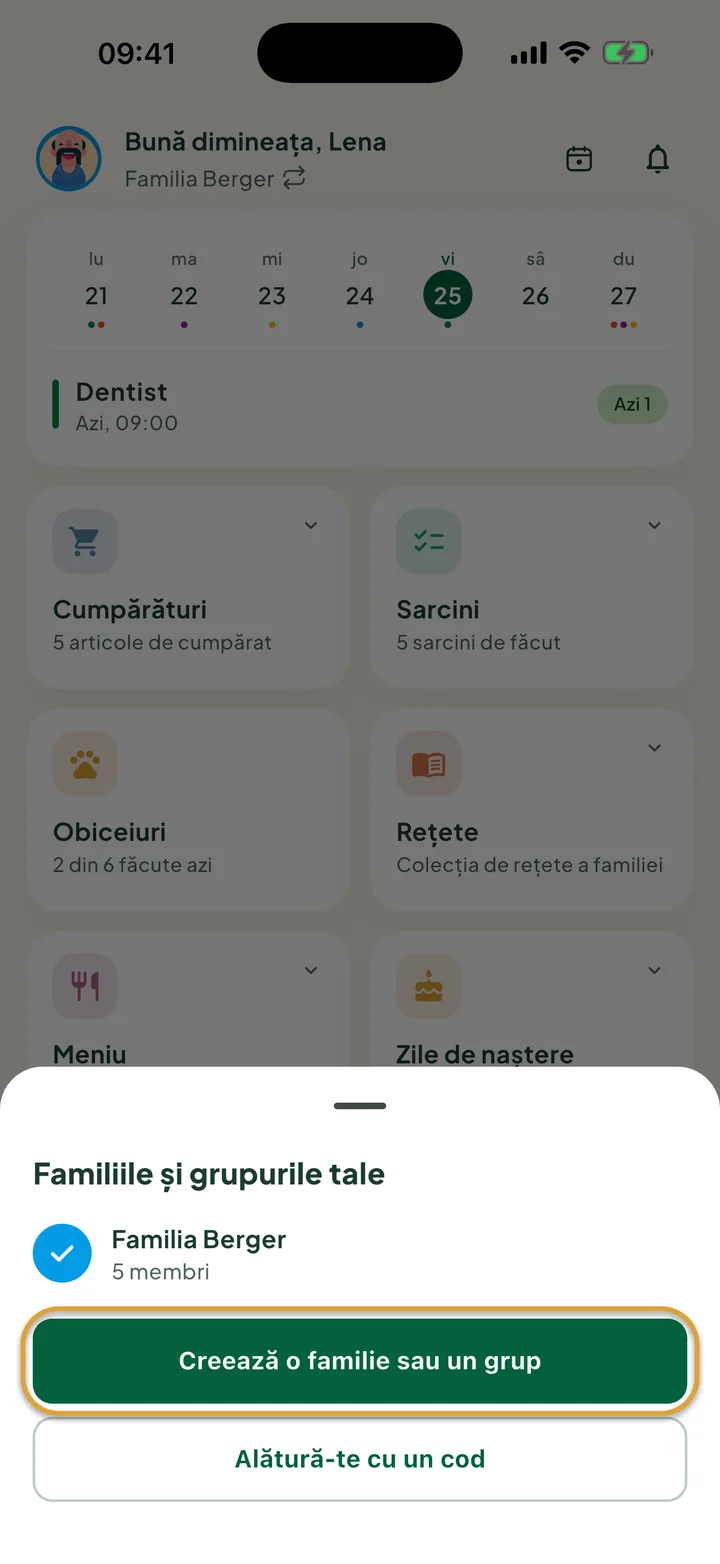 Panoul Familiile și grupurile tale deasupra ecranului principal. Butonul Creează o familie sau un grup este încercuit.