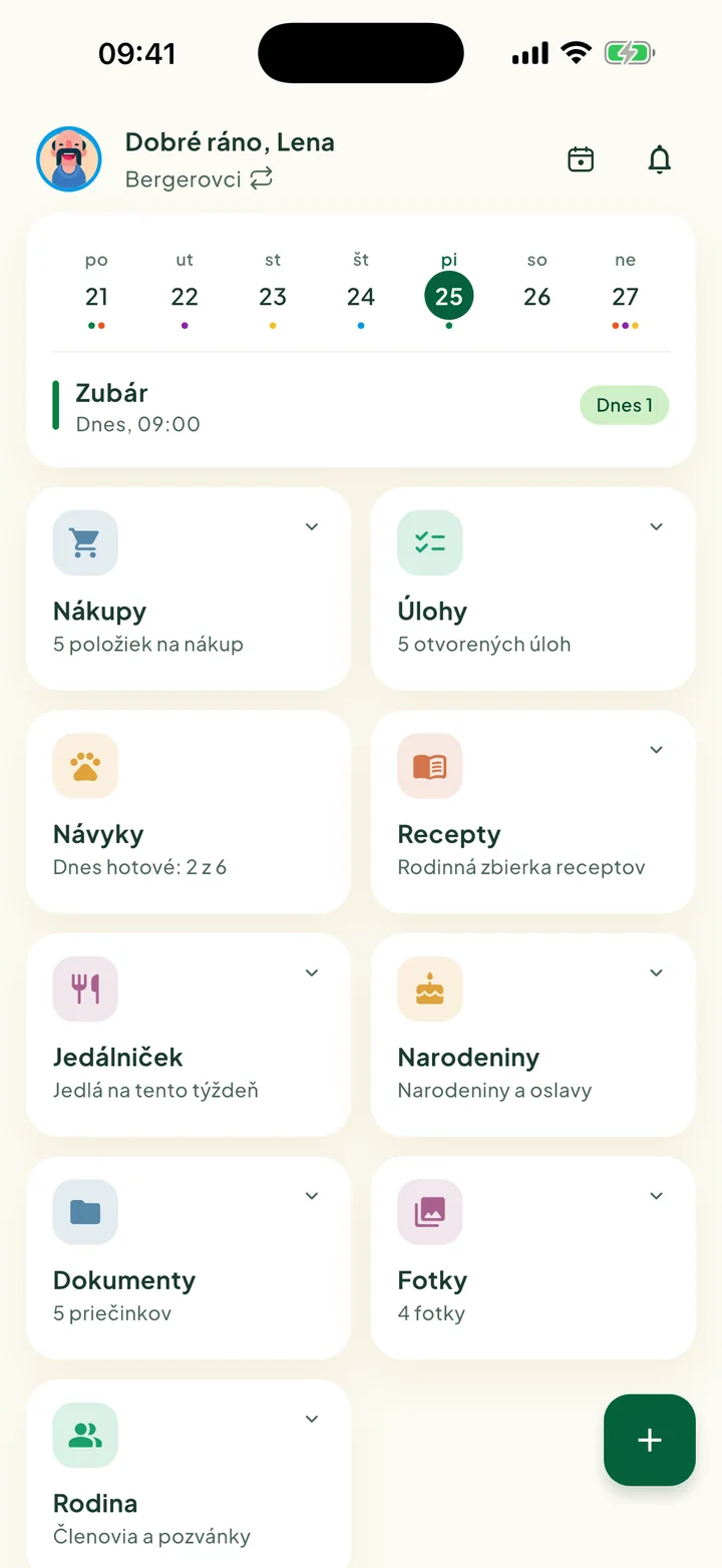 Domovská obrazovka s kartou týždňa a dlaždicami