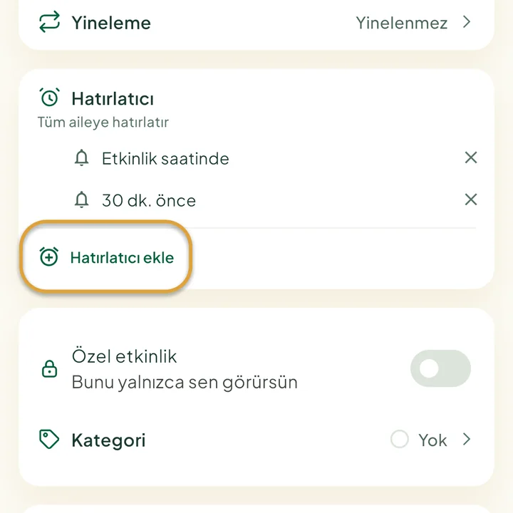 Etkinlik formunun iki hatırlatıcılı Hatırlatıcı bölümü. Hatırlatıcı ekle düğmesi daire içine alınmış.